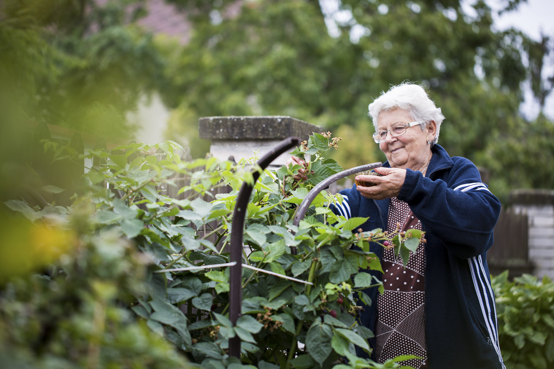 A senior experiencing calm and comfort with attentive in-home care
